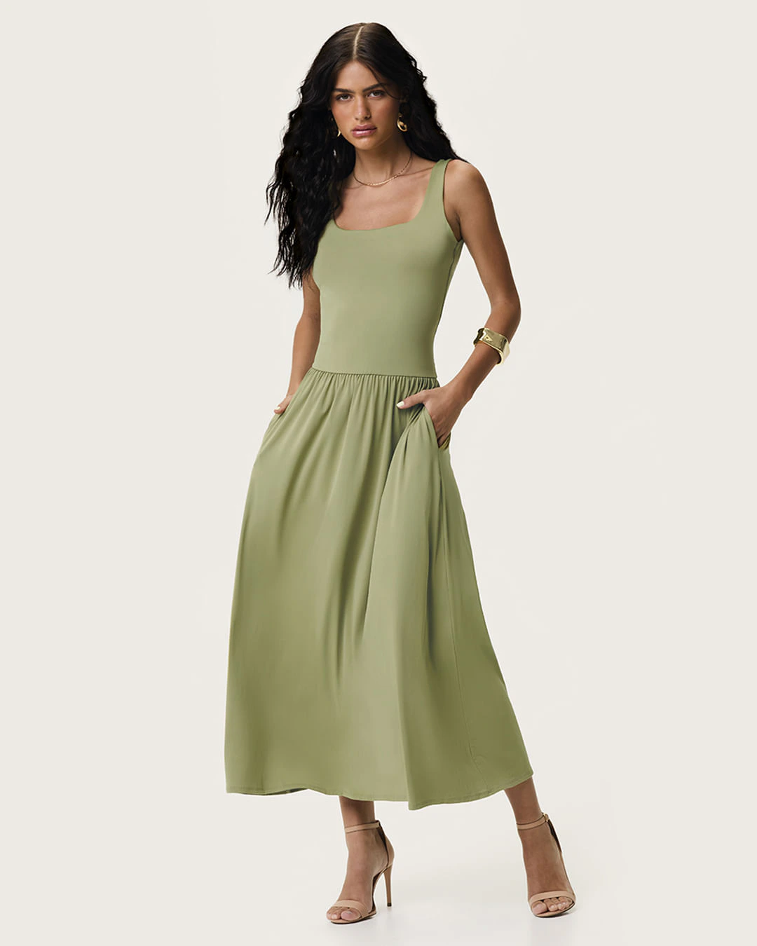 Vestido Midi Feminino Decote Reto Sem Manga Malha Poliamida - ENFIM