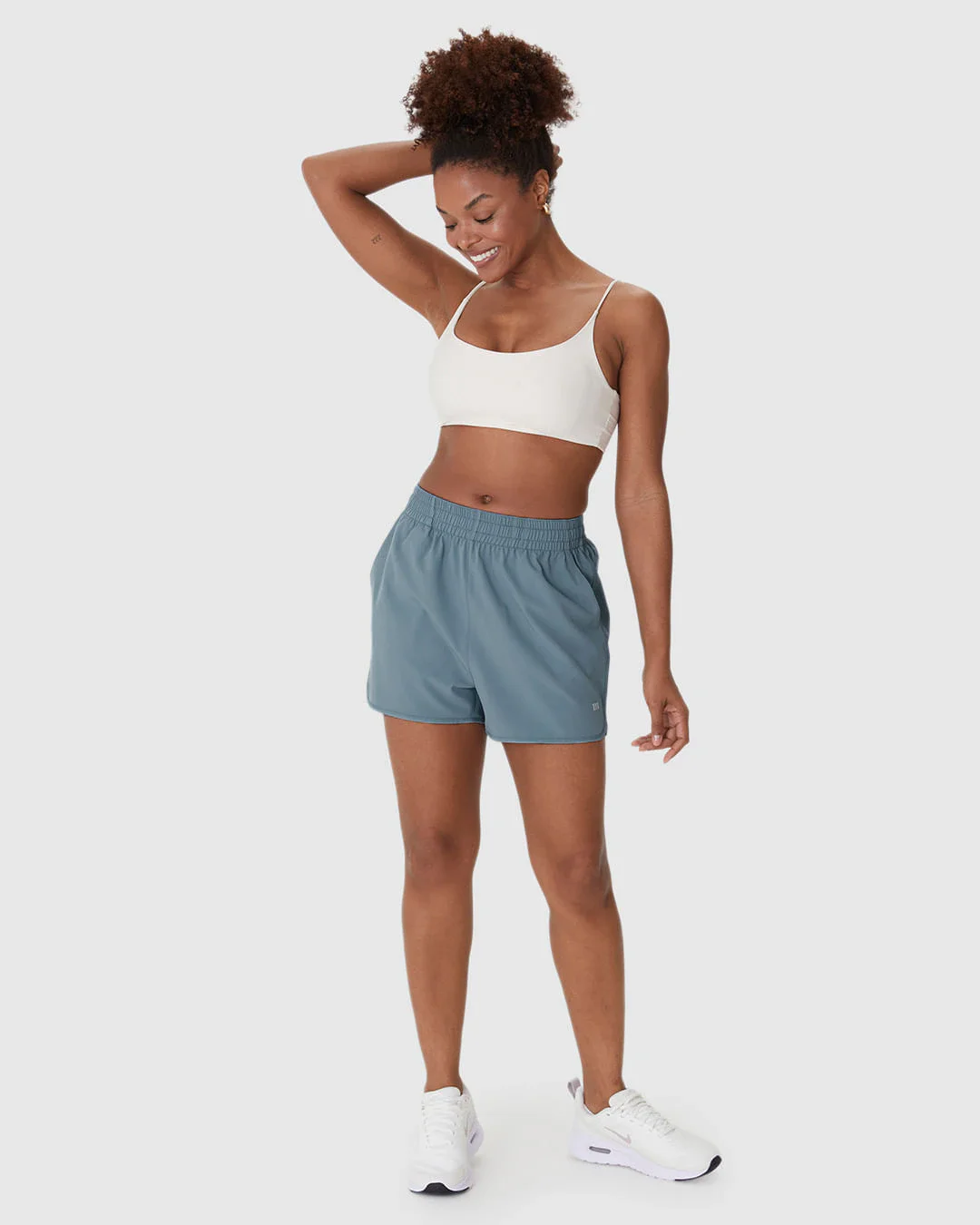Shorts Esportivo Feminino Runner Bolso Faca Em Tafetá Com Elastano Malwee Active