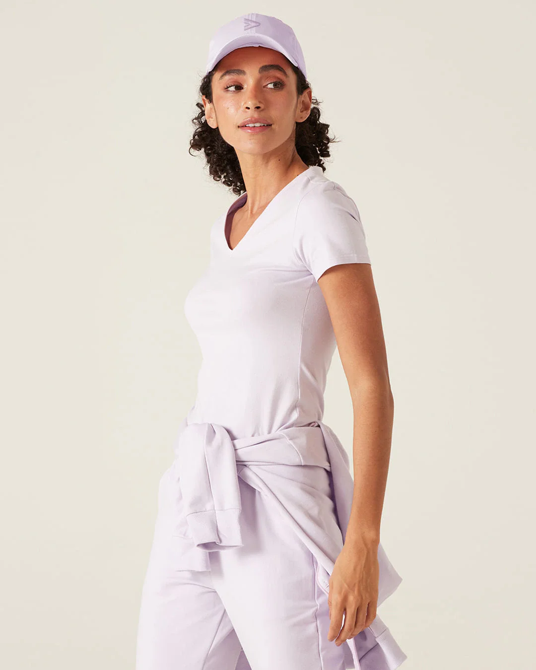 Camiseta Básica Feminina Decote V Em Algodão