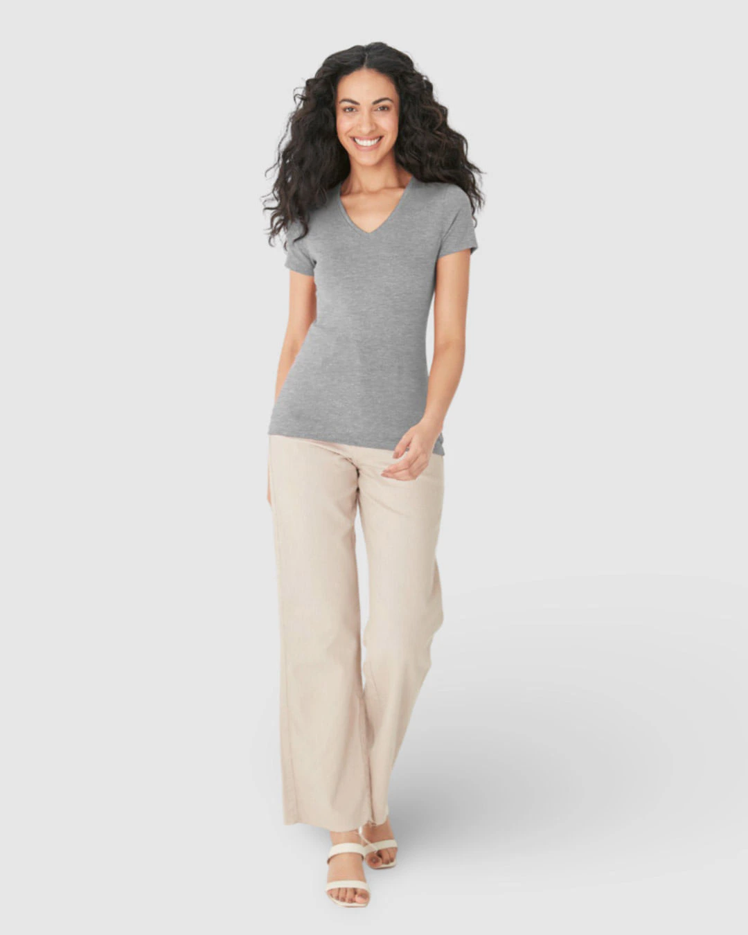 Camiseta Básica Feminina Decote V Em Algodão