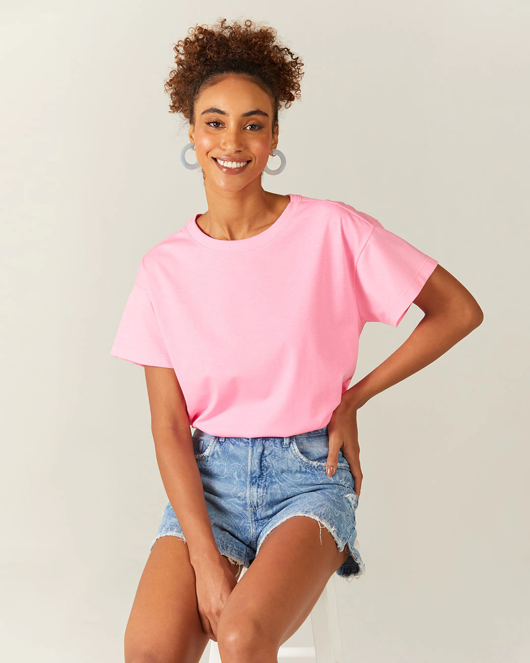 Blusa Básica Feminina Neon Oversized Em Algodão