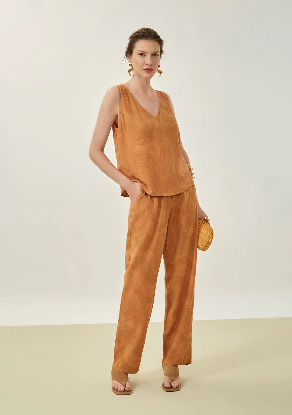 Calça Maria.Valentina Reta Alta Marrom
