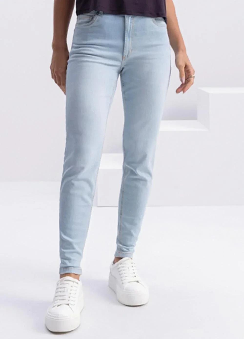 Essendi - Calça Feminina Jeans Colbie Plus Azul