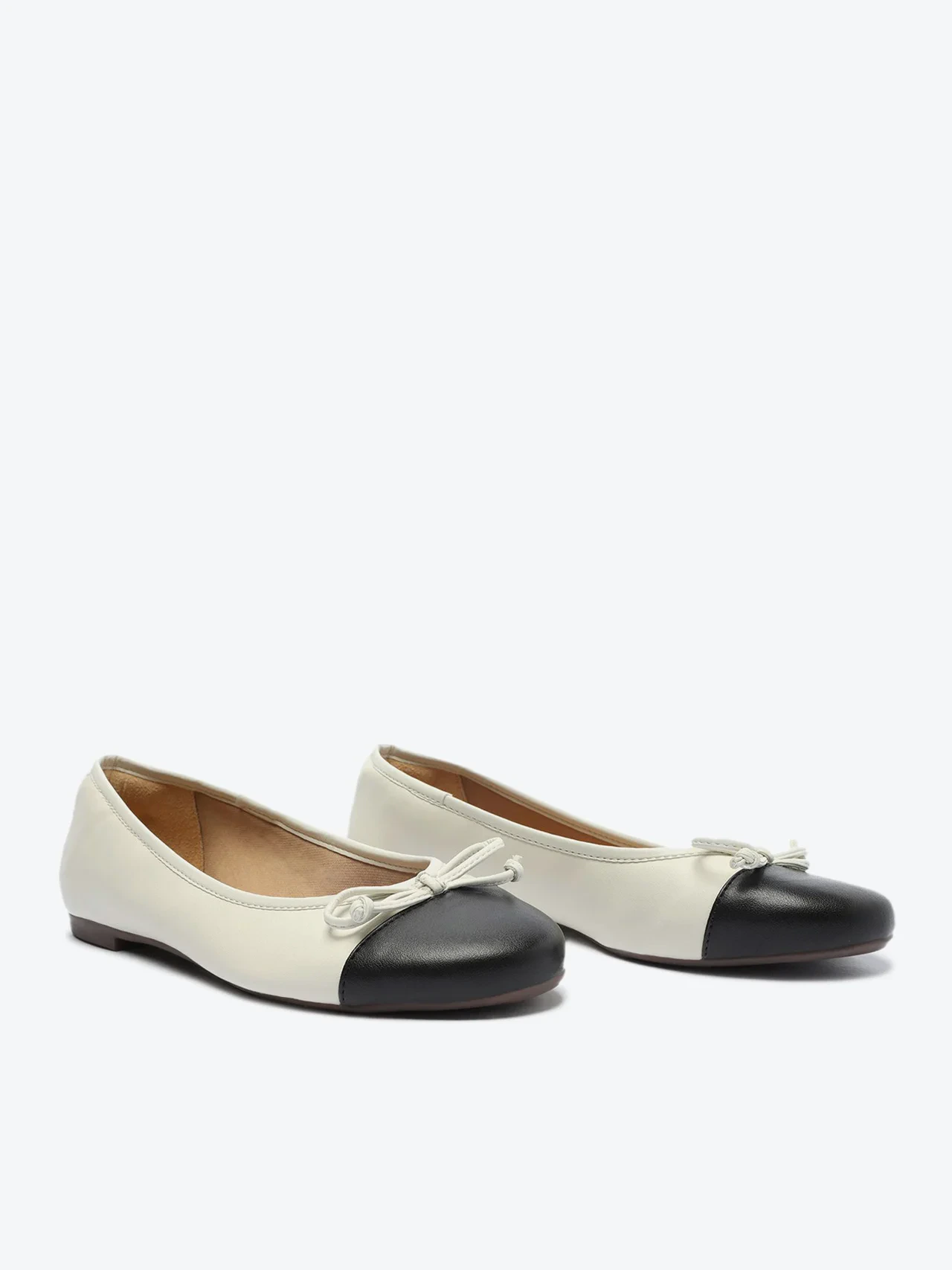 Sapatilha Scarpa Lisa Laço Bege
