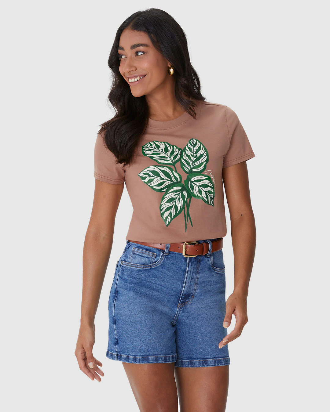 Camiseta Feminina Ilustração Frontal Especial Plantas Em Algodão