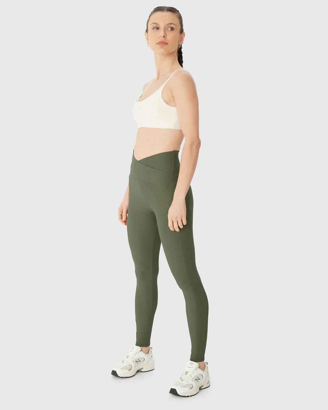 Calça Legging Esportiva Feminina Cós Transpassado Malha Poliamida Creponada Malwee Active