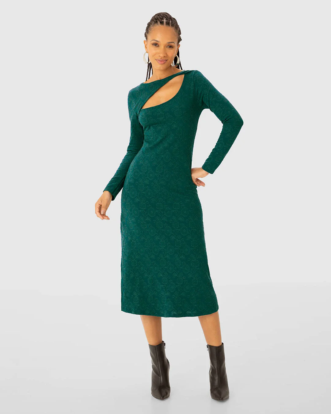 Vestido Midi Feminino Busto Detalhe Vazado Em Malha Jacquard - ENFIM