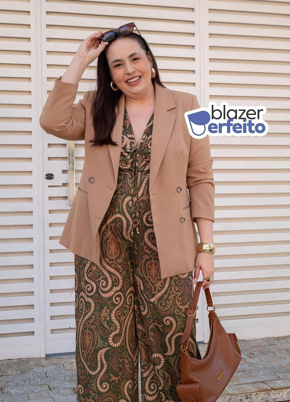 Quintess - Blazer Perfeito Bege em Crepe Plano de Alfaiataria