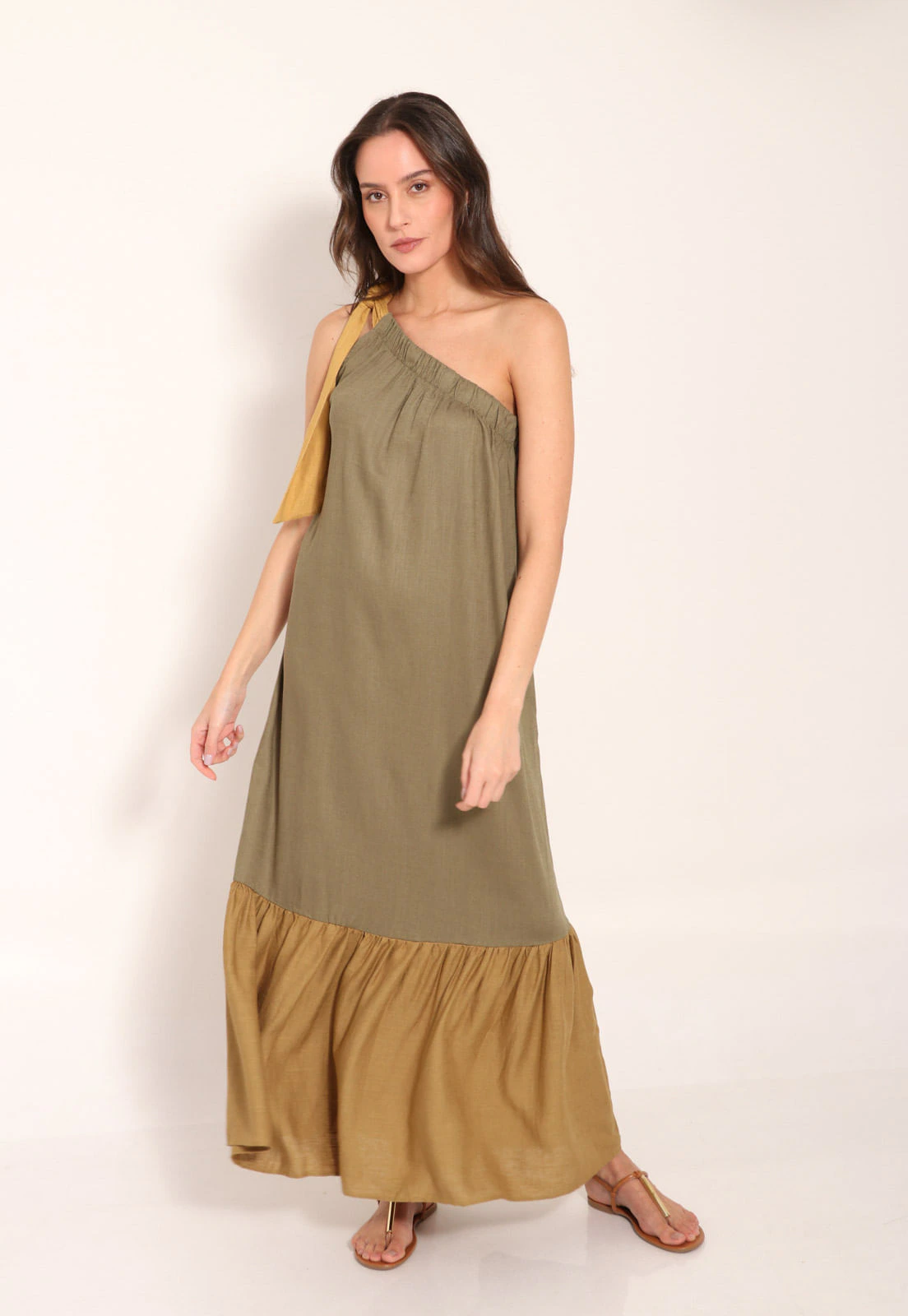 Vestido Longo Linho Wash com Amarração no Ombro