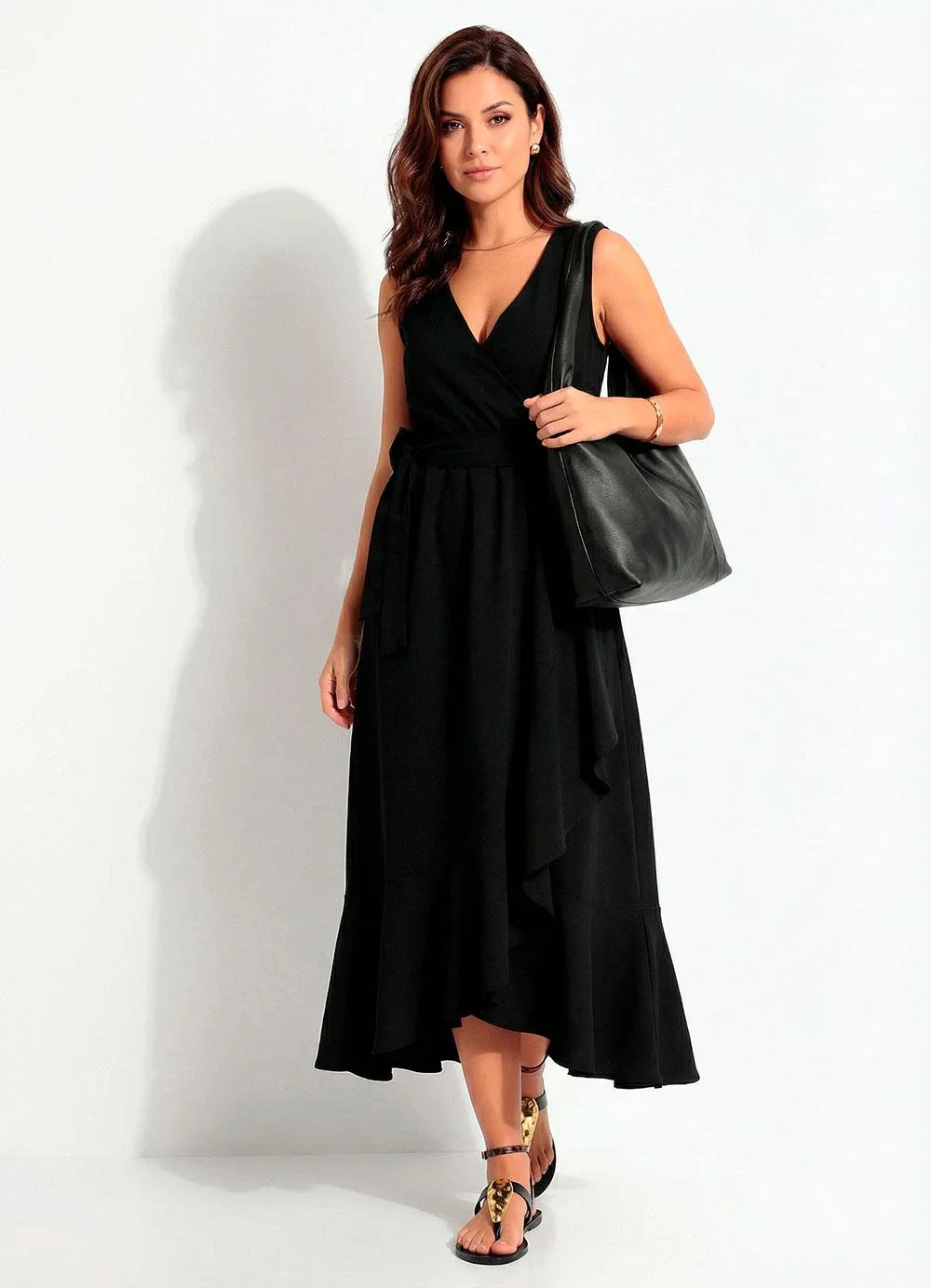 Quintess - Vestido Preto em Crepe Plano