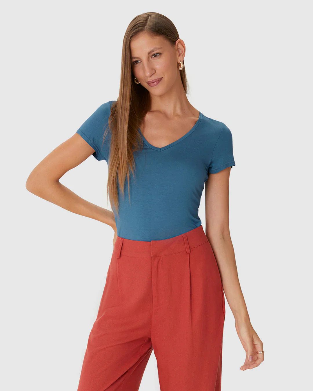 Blusa Básica Feminina Mullet Decote V Em Viscose Stretch