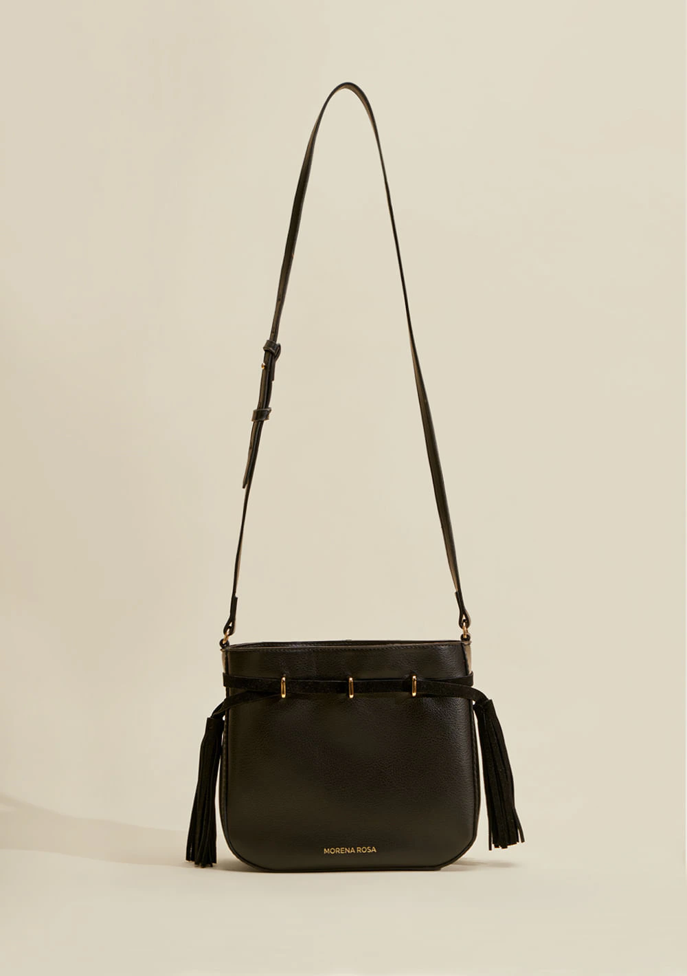 Bolsa Bucket Detalhe Frontal Preto