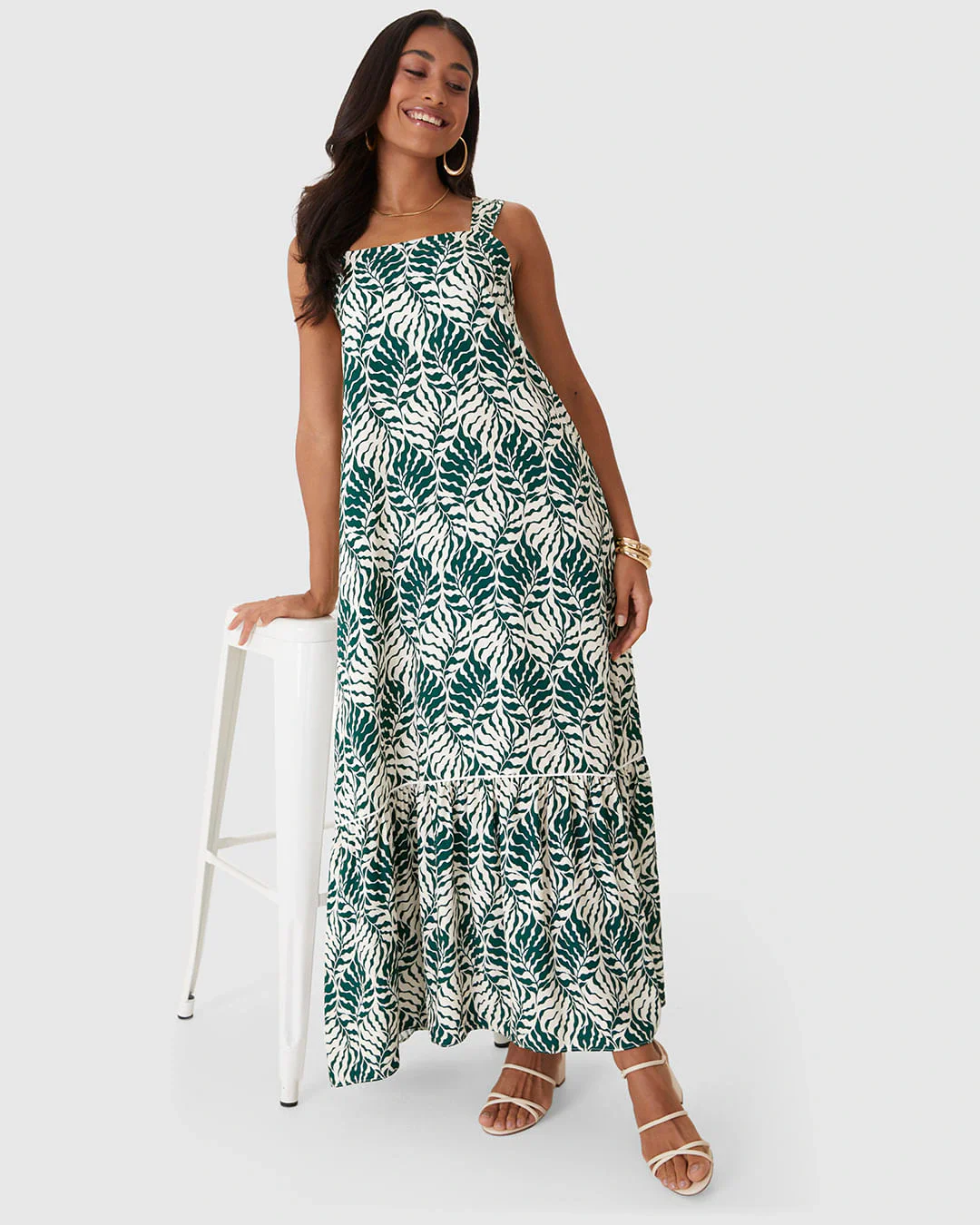 Vestido Longo Feminino Amplo Estampa Folhagem Em Viscose