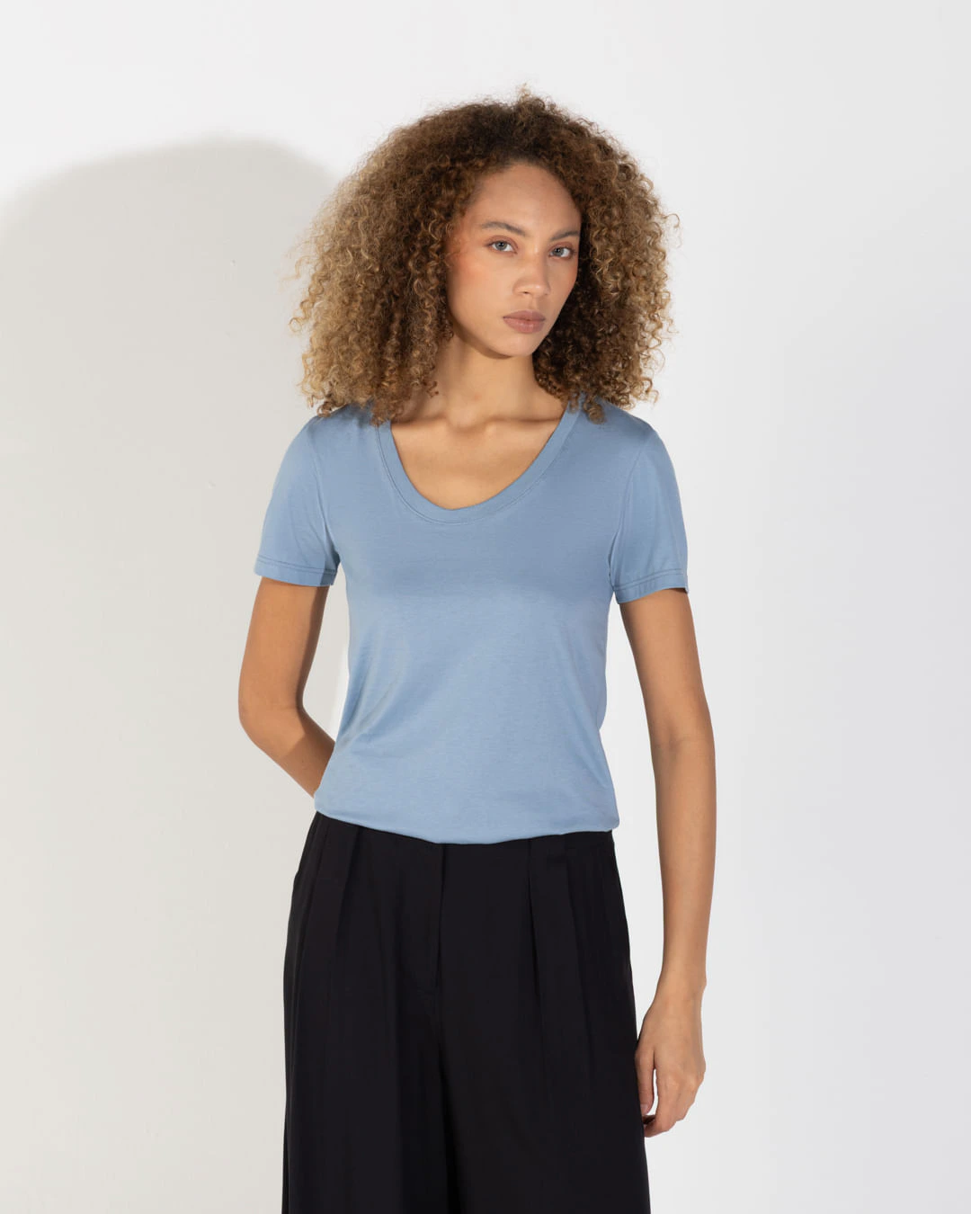 Camiseta Pima Gola U Feminina