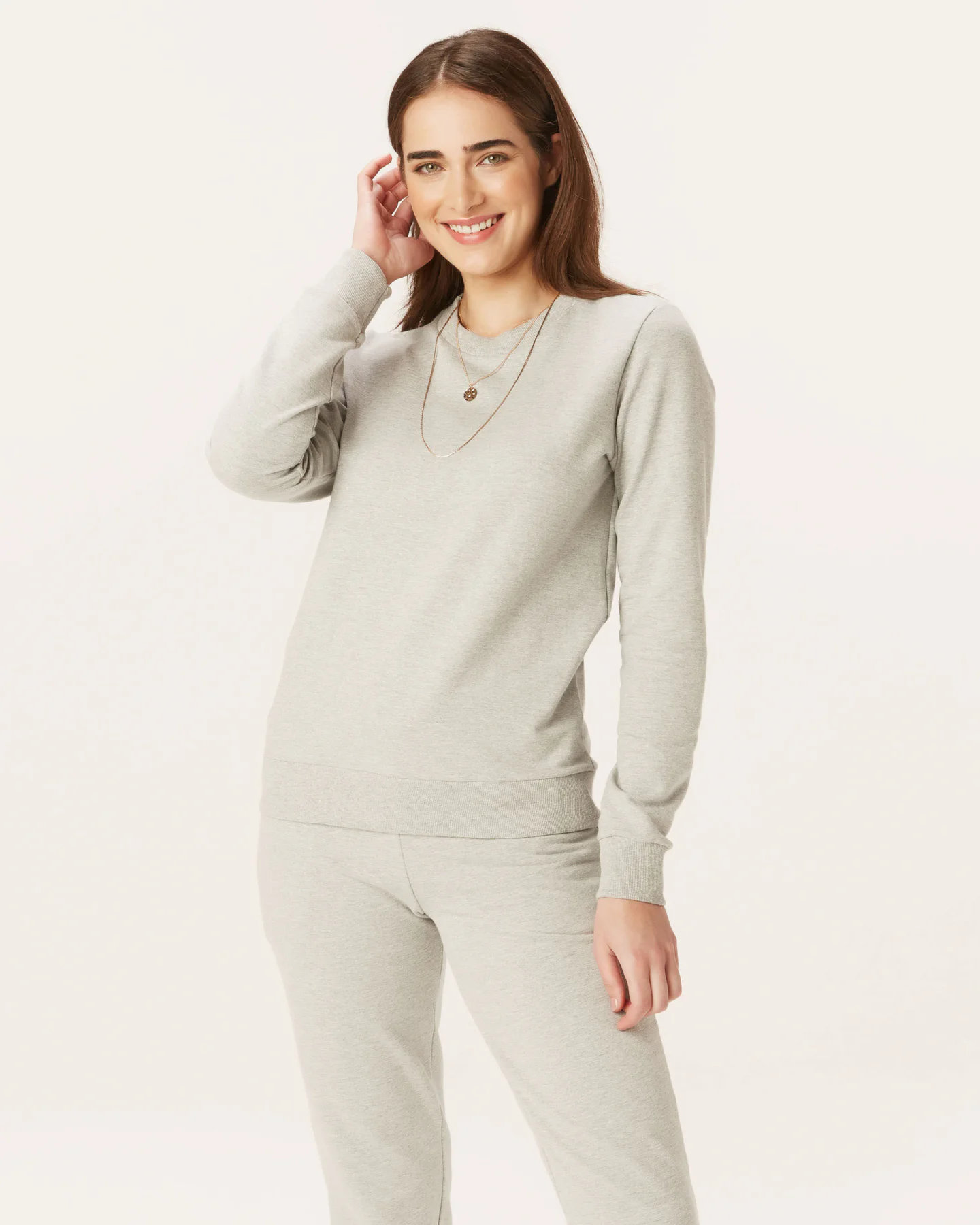 Blusão Básico Feminino Decote Redondo Em Moletom Stretch Flanelado