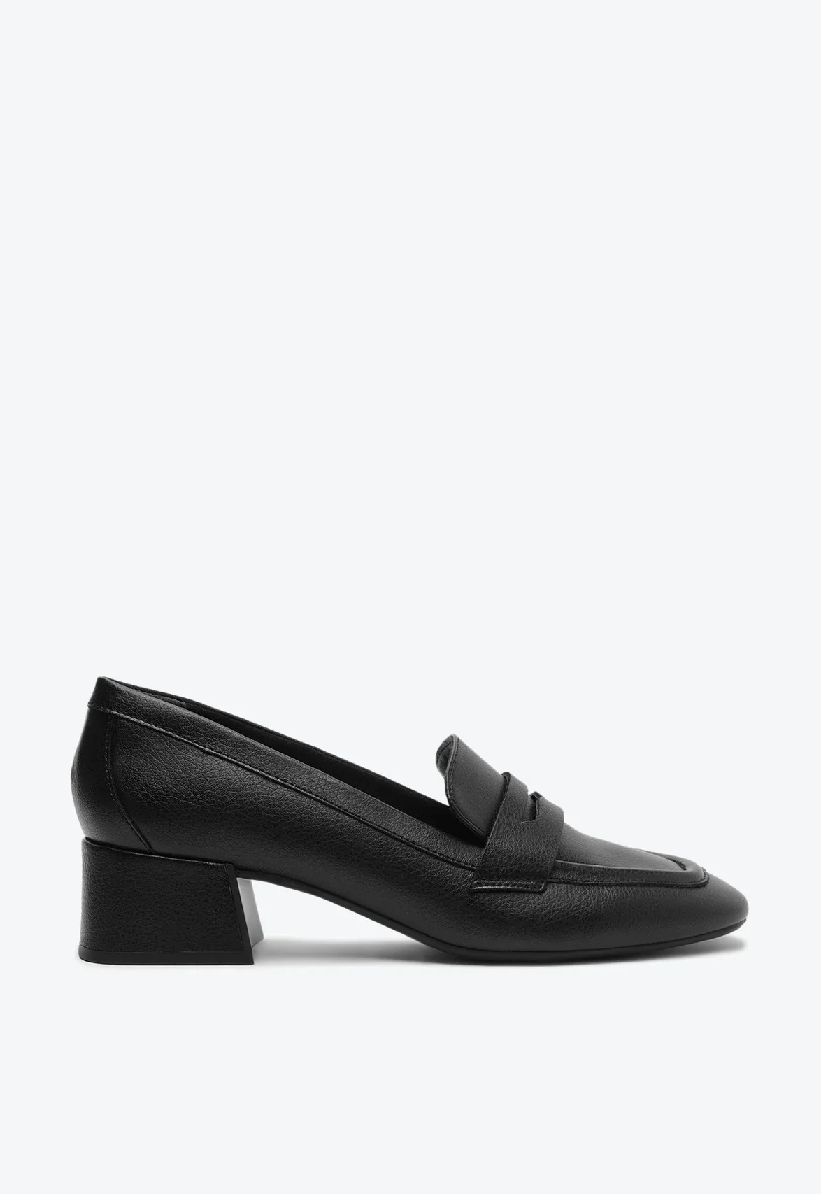Mocassim Salto Bloco Loafer Preto
