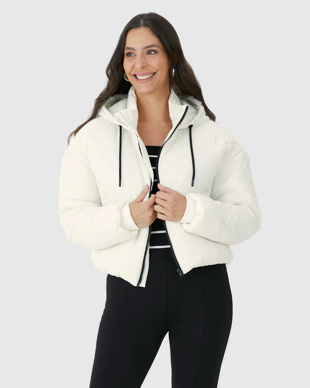 Jaqueta Feminina Puffer Cropped Com Capuz Em Nylon
