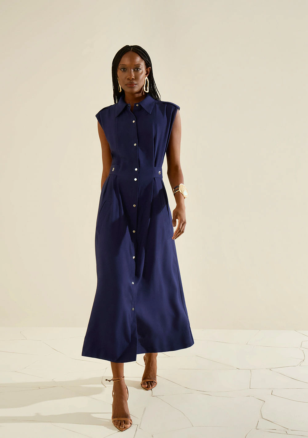 Vestido Morena Rosa Solto Gola Clássica Sem Manga Midi Azul