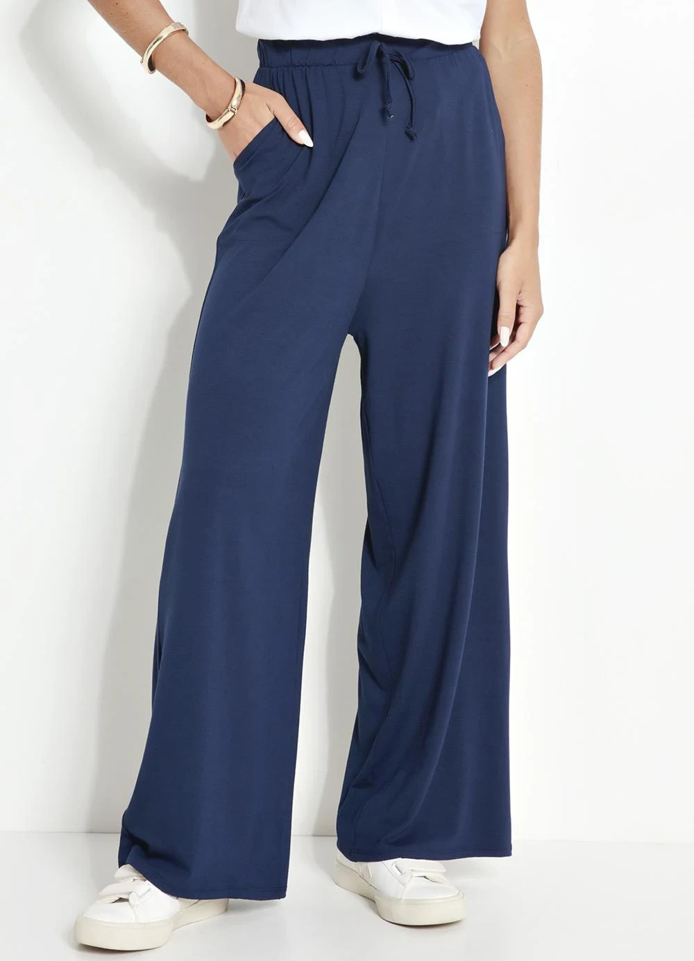 Quintess - Calça Azul Marinho em Malha de Viscose