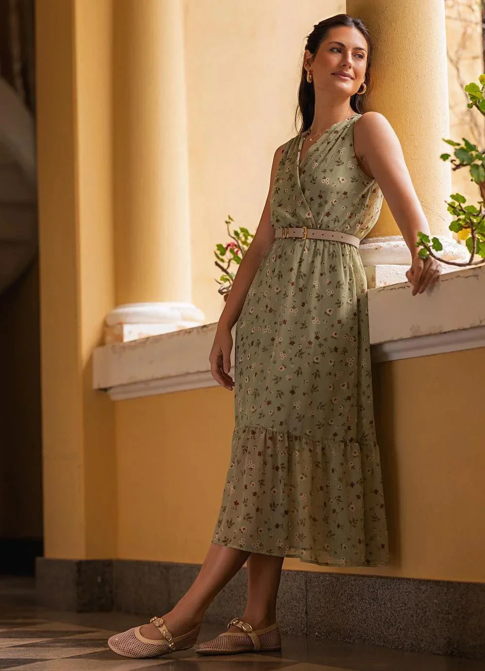 Quintess - Vestido Floral Menta em Chiffon