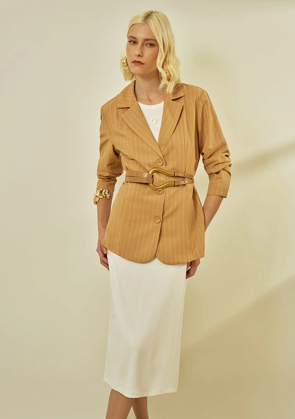 Blazer Iódice Solto Manga Longa Padrão Bege