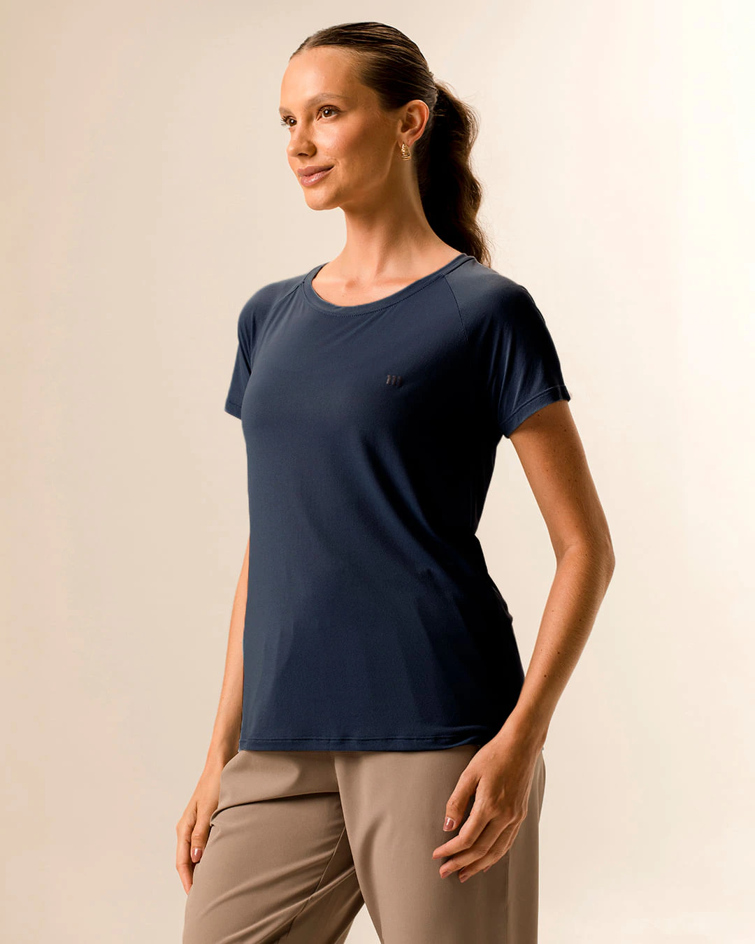 Blusa Esportiva Feminina Em Malha Poliamida Creponada Malwee Active