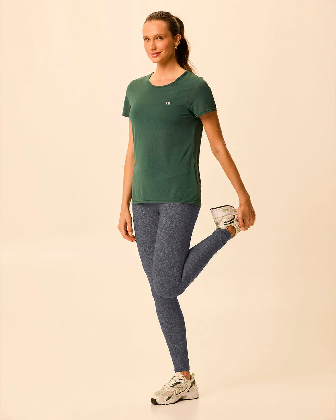 Calça Legging Esportiva Feminina Em Malha Com Proteção UV50+ Malwee Active