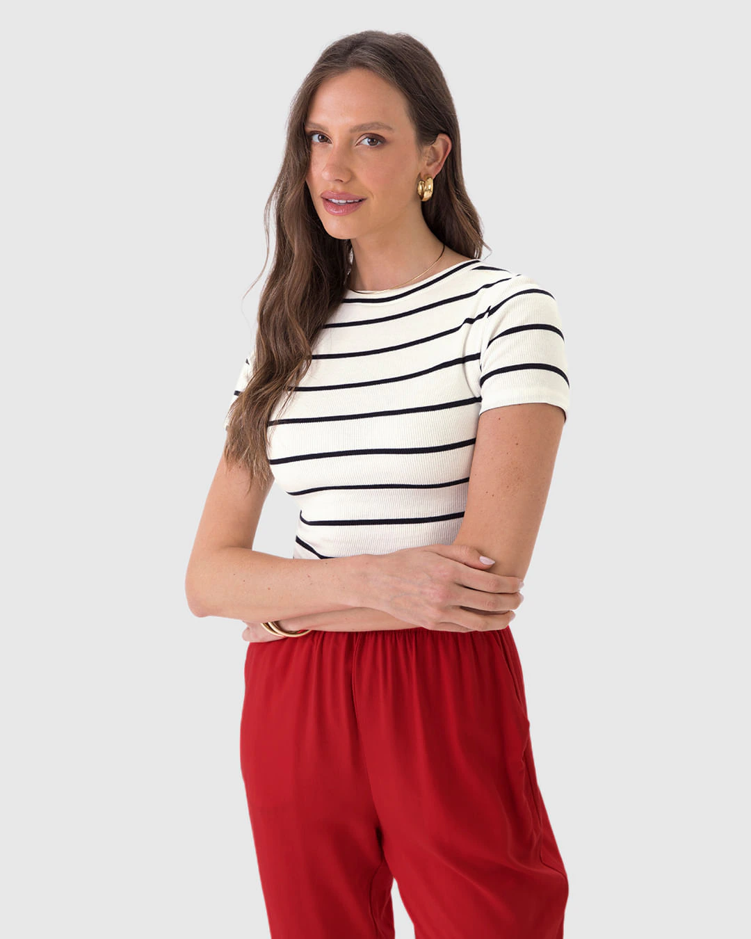Blusa Básica Feminina Decote Redondo Em Ribana
