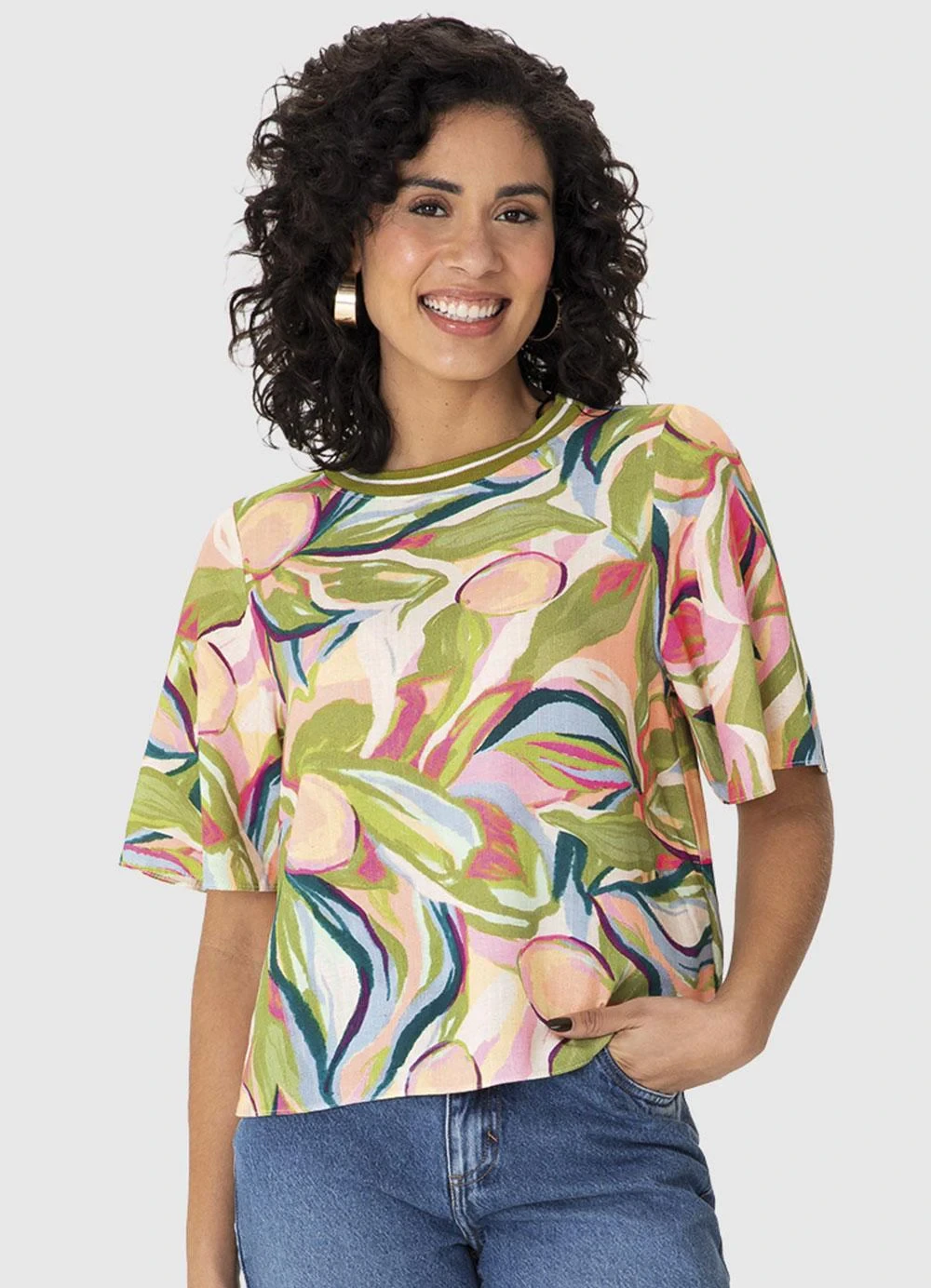 Malwee - Blusa Ampla Tropical em Viscolinho Verde