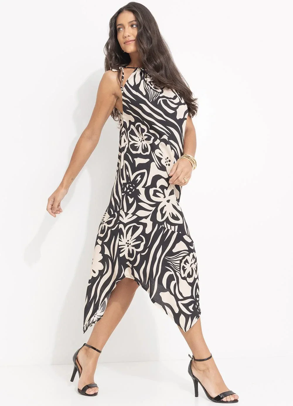 Quintess - Vestido Floral Artístico em Viscose Plana