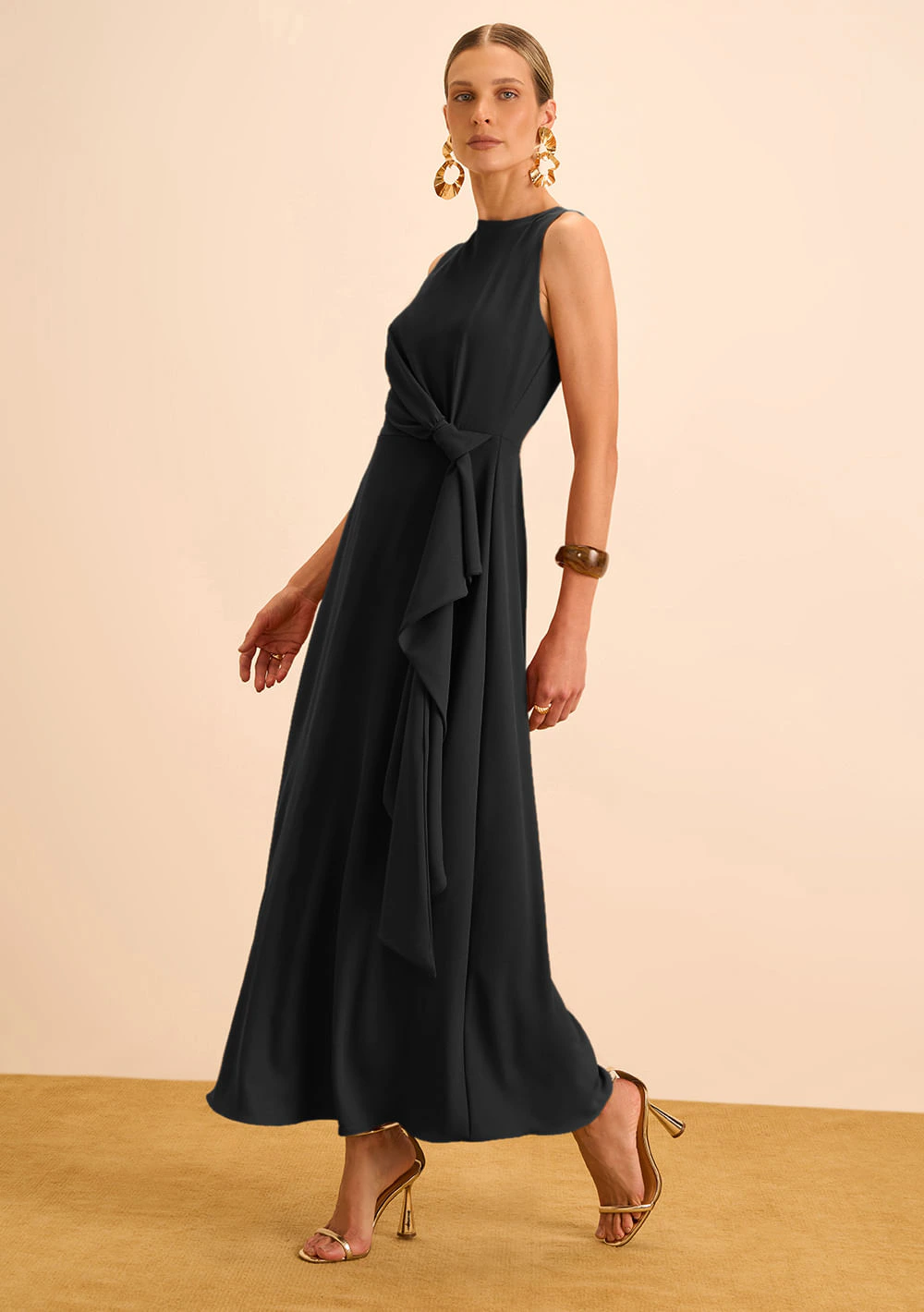 Vestido Maria.Valentina Solto Decote Careca Sem Manga Longo Preto