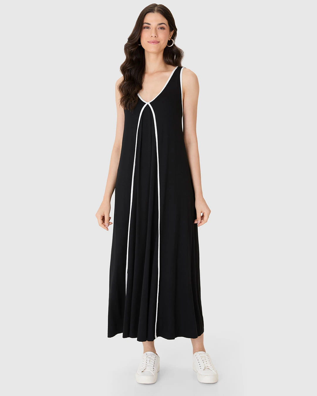Vestido Midi Feminino Evasê Detalhe Costura Contraste Em Viscose Stretch