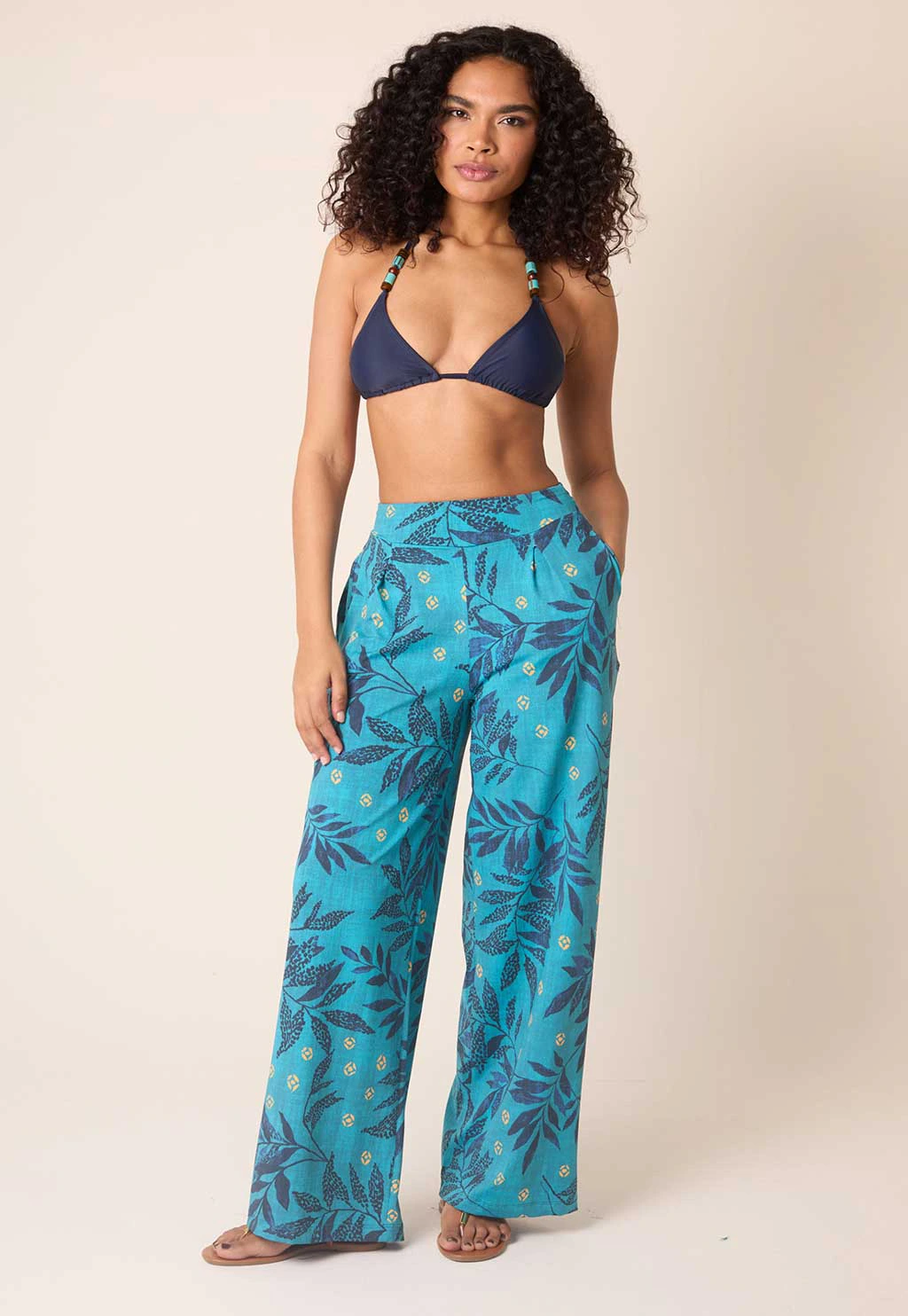 Calça Feminina Fluxy Ampla com Pregas - Nature Print Blue