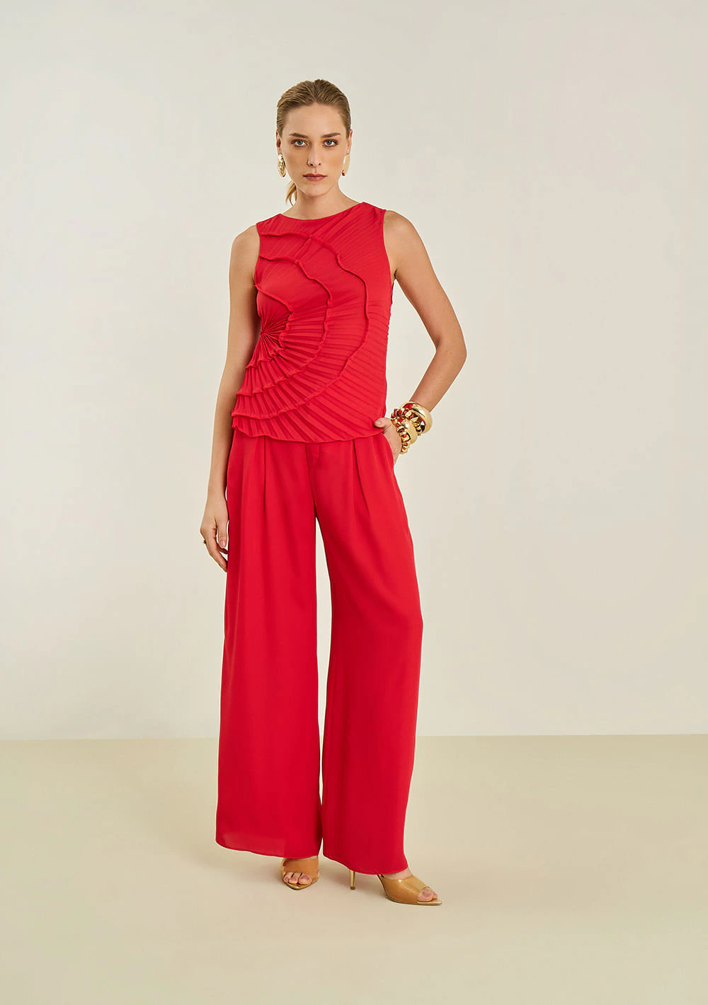 Blusa Maria.Valentina Ajustada Decote Canoa Manga Curta Padrão Vermelho