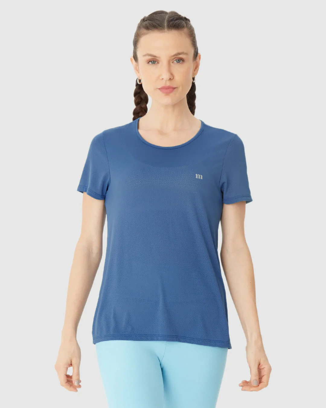 Blusa Esportiva Básica Feminina Decote Redondo Manga Curta Em Malha Dry Malwee Active