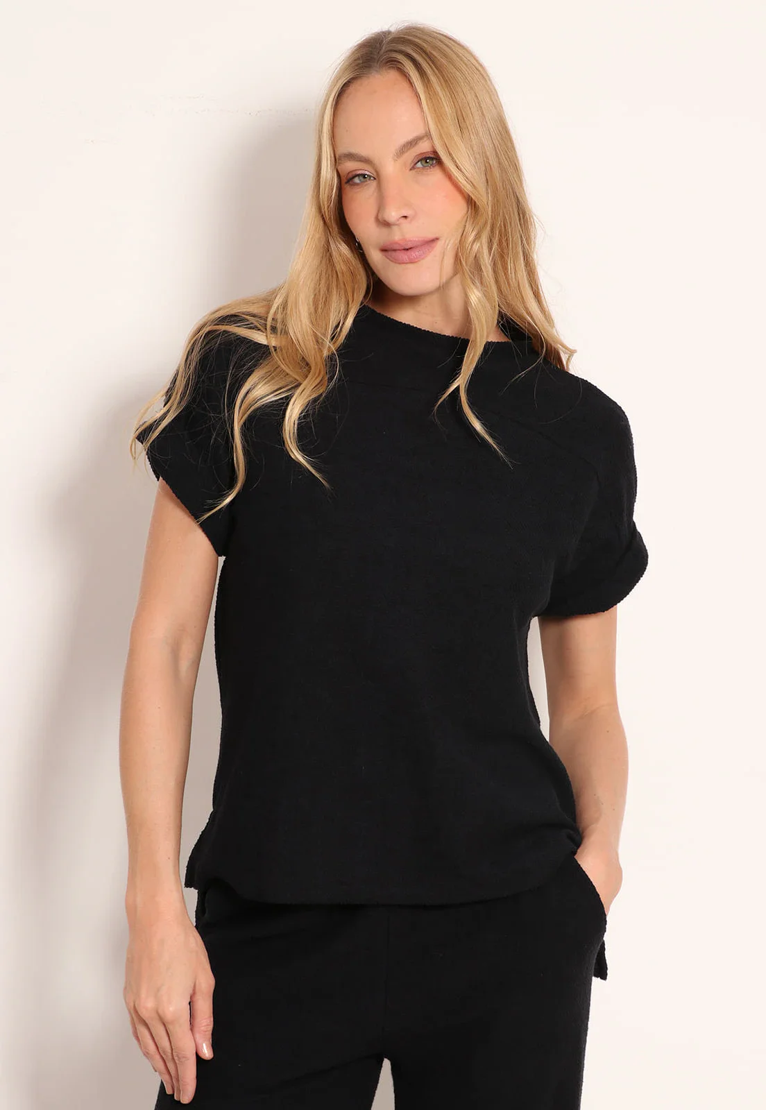 Blusa Texturizada Aspen Com Manga Japonesa