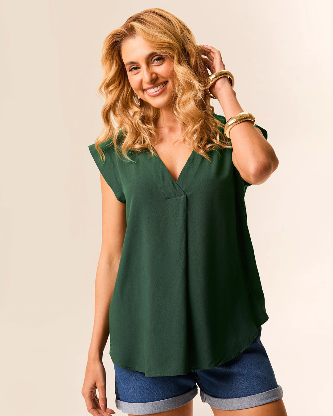 Blusa Ampla Feminina Decote V Sem Manga Em Viscose