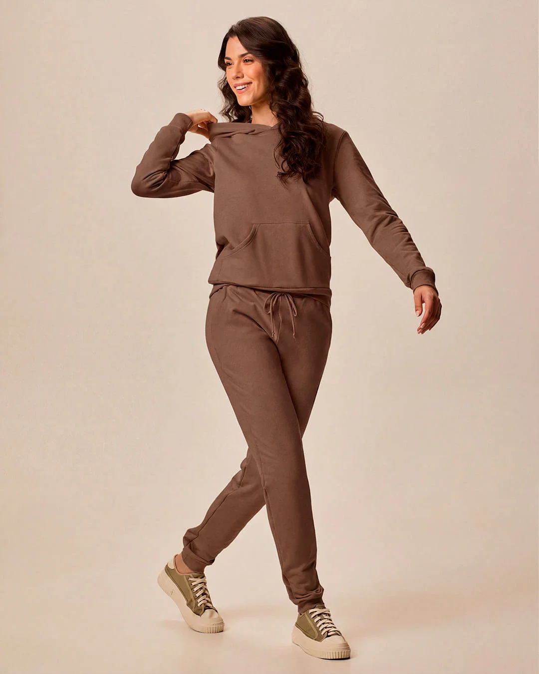 Conjunto Feminino Blusão Com Capuz Em Moletom Stretch Flanelado