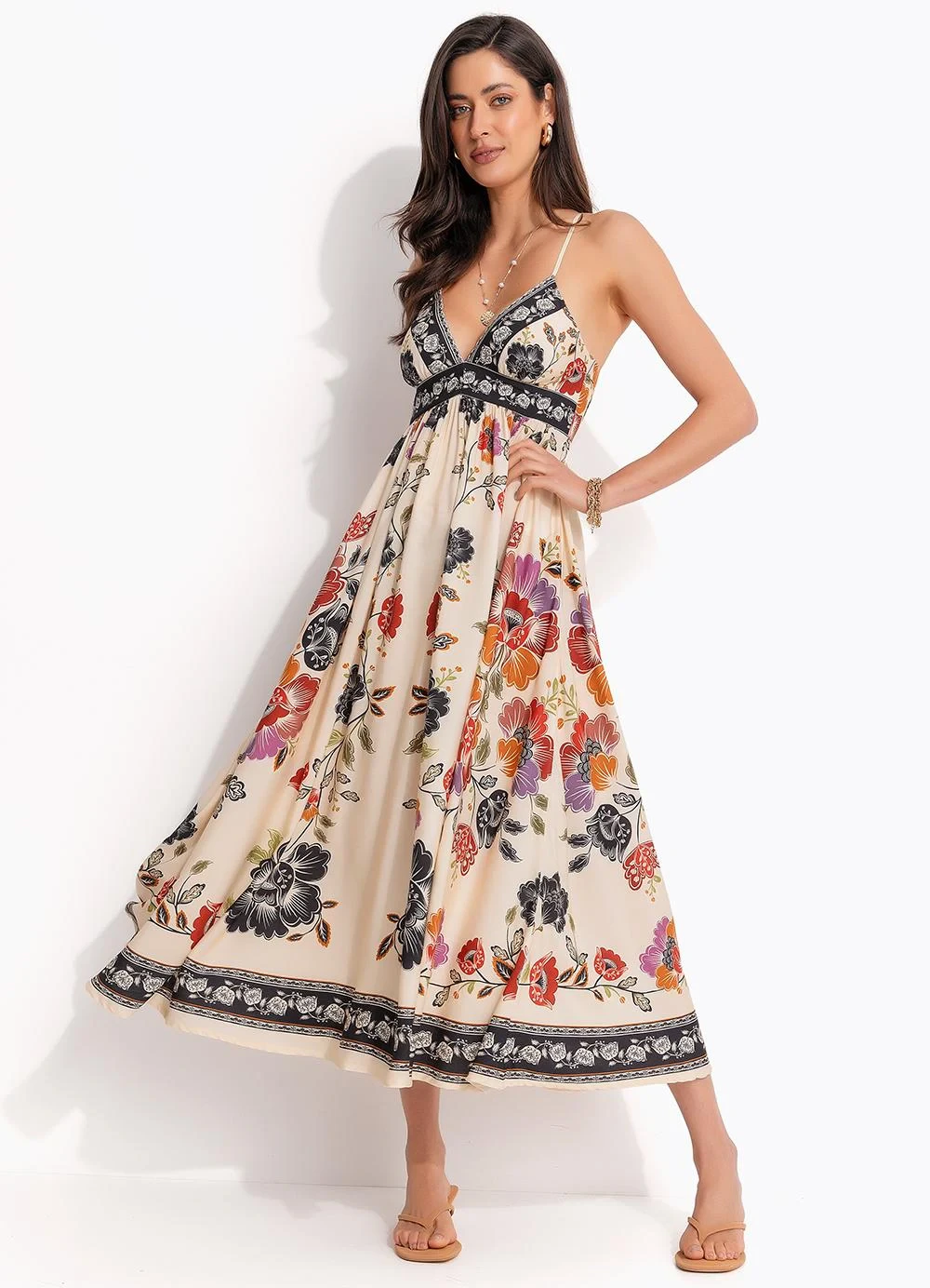 Farm - Vestido Midi Flor de Fita Bege