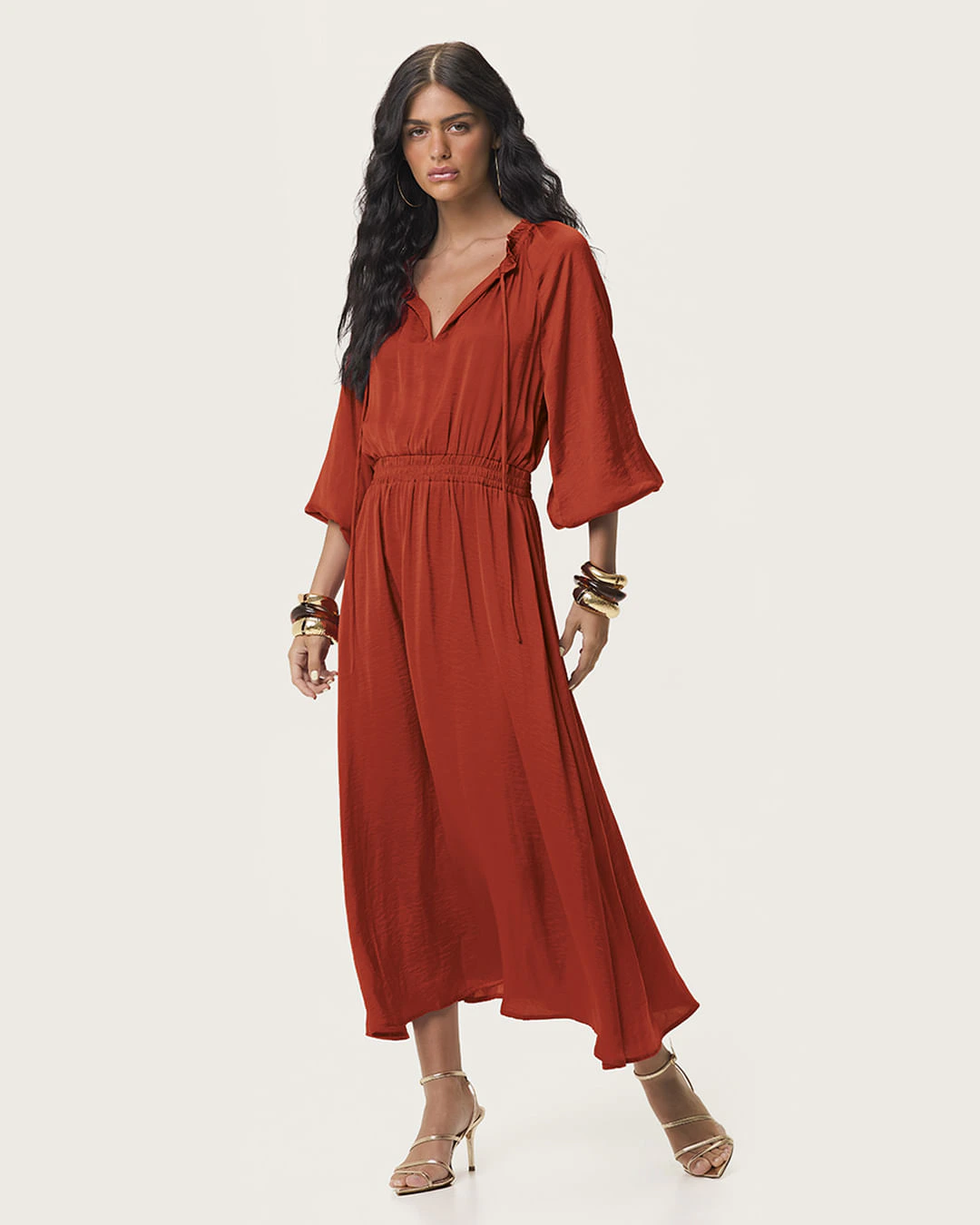 Vestido Midi Feminino Abertura Amarração Tecido Acetinado Texturizado - ENFIM