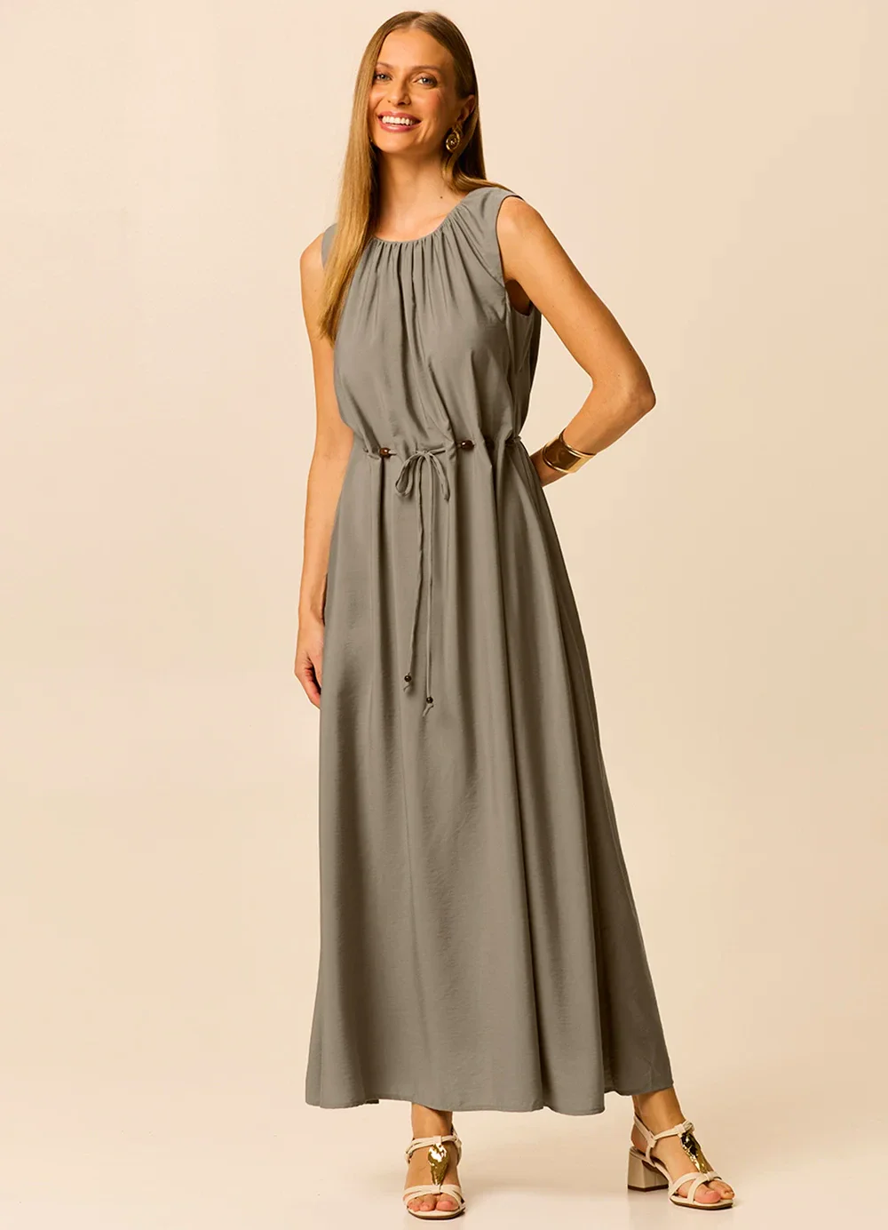 Malwee - Vestido Longo Amplo em Viscose Taupe