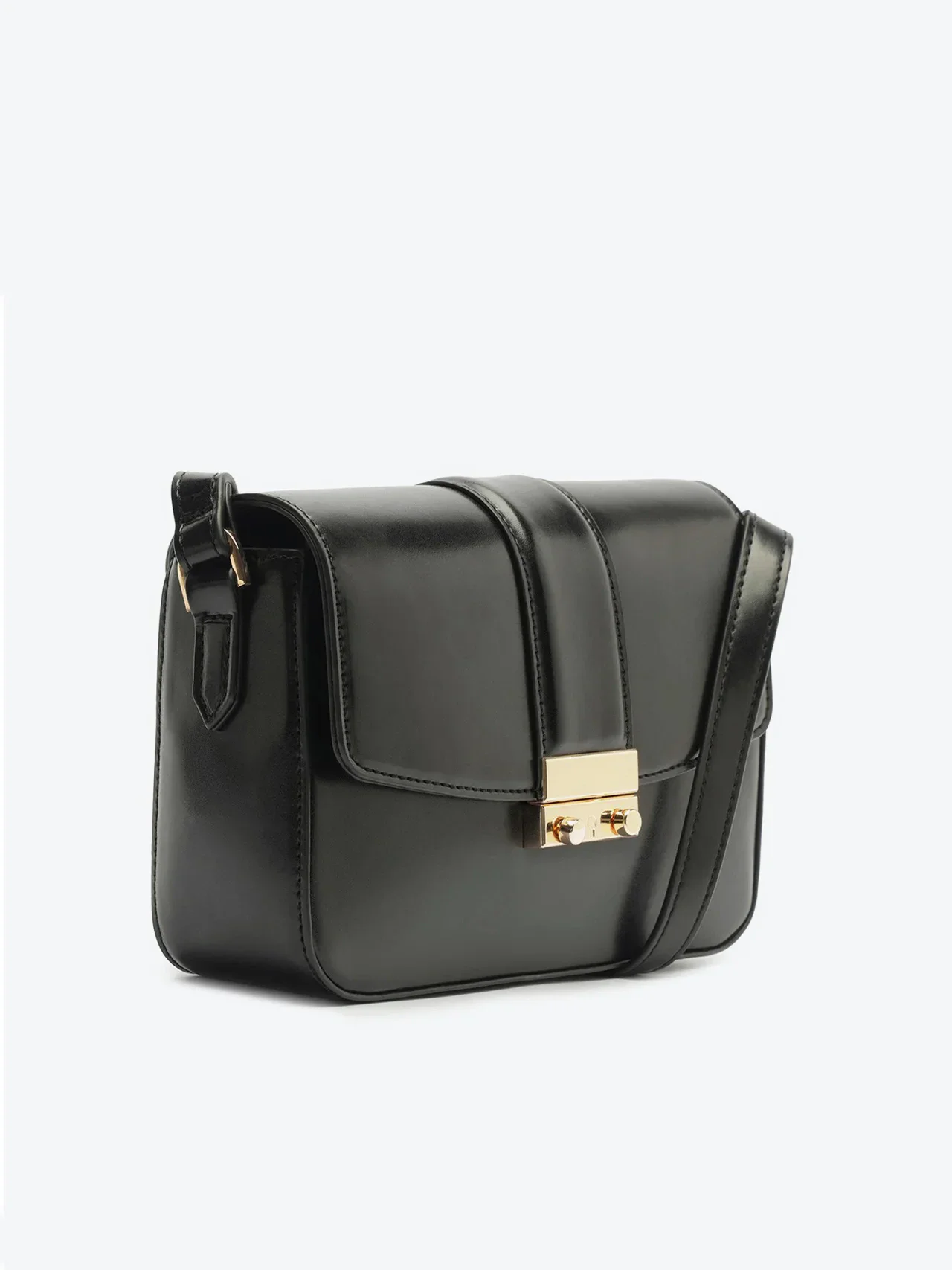 Bolsa Tiracolo Fechamento Metal Preto