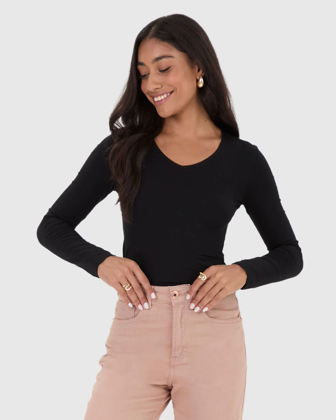 Blusa Básica Feminina Gola V Manga Longa Em Viscose Stretch