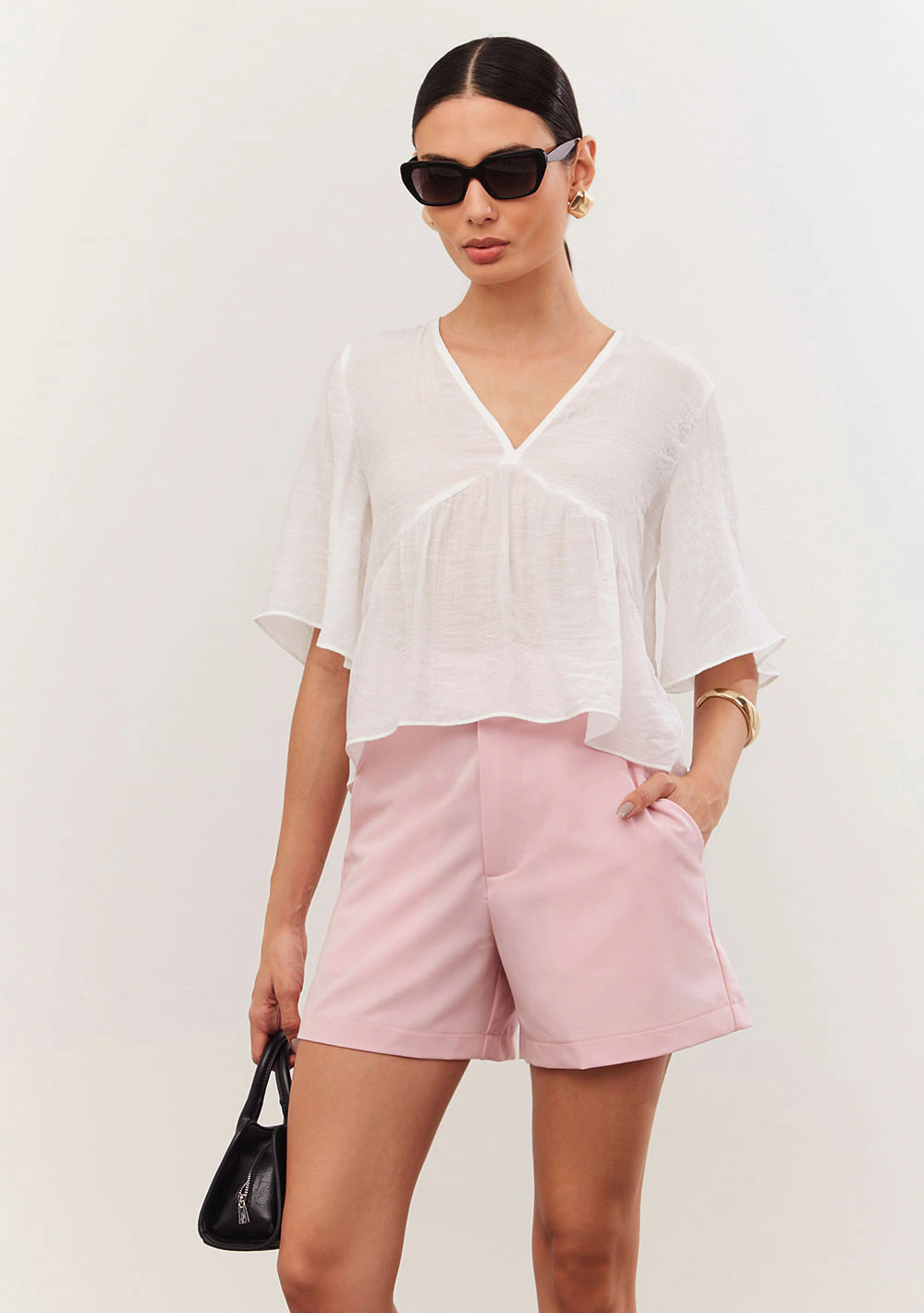 Shorts Iódice Reto Bolso Faca Rosa