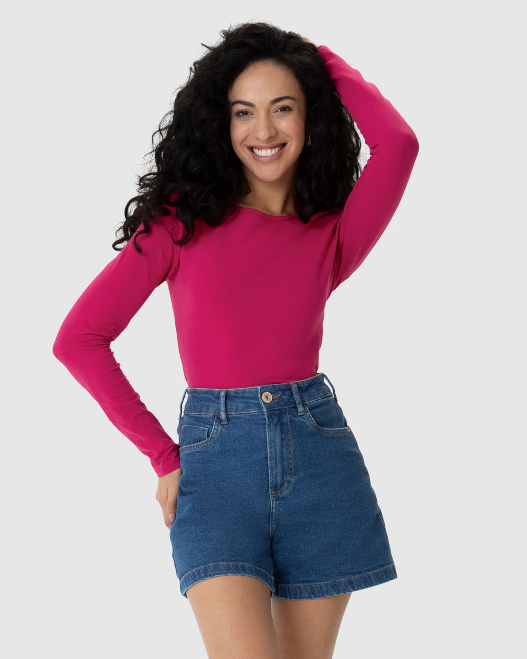 Blusa Básica Feminina Decote Redondo Em Algodão