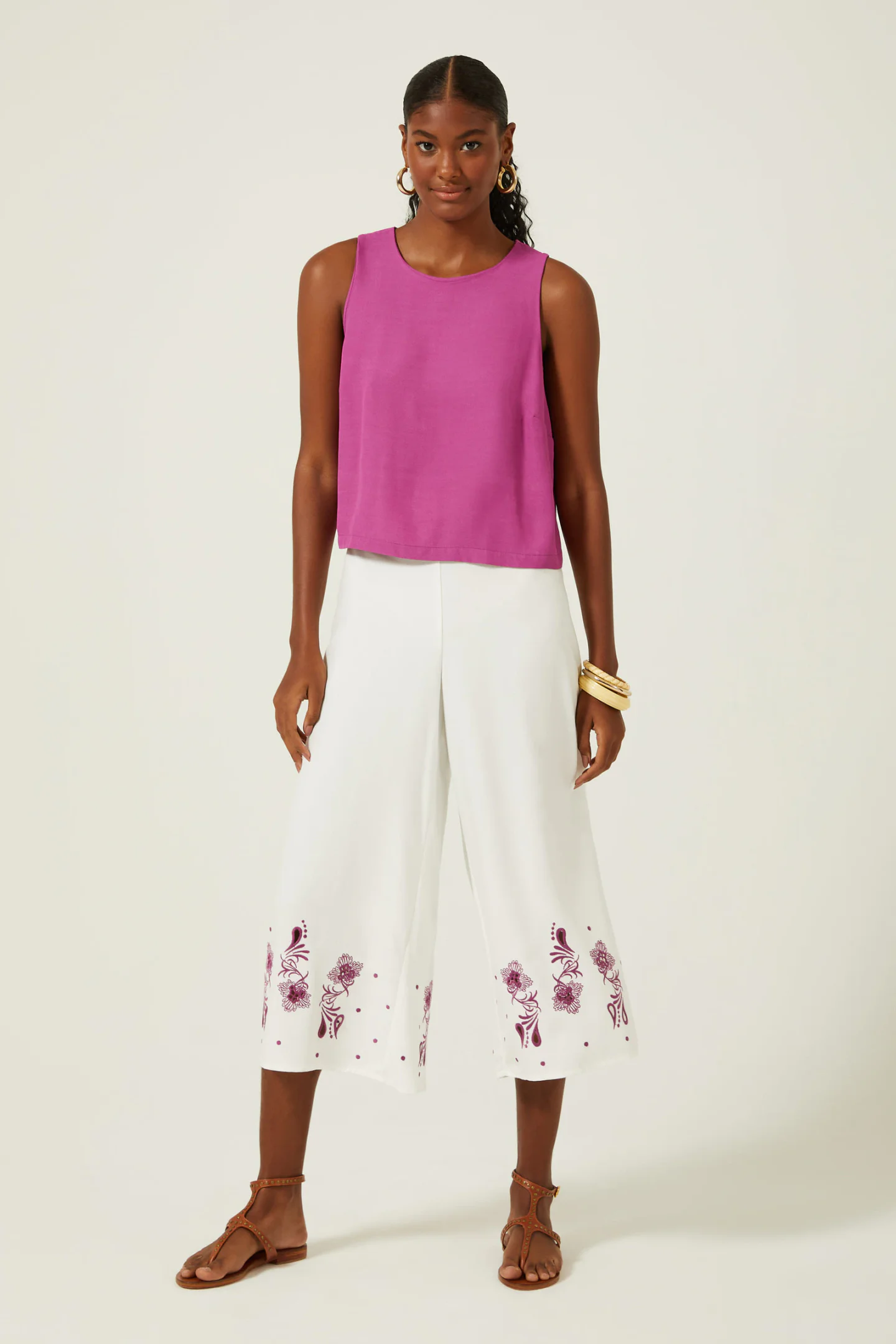 Calça Bordado Coral