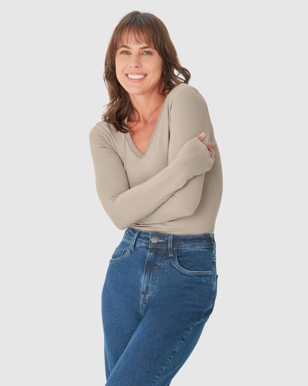 Blusa Básica Feminina Gola V Manga Longa Em Algodão