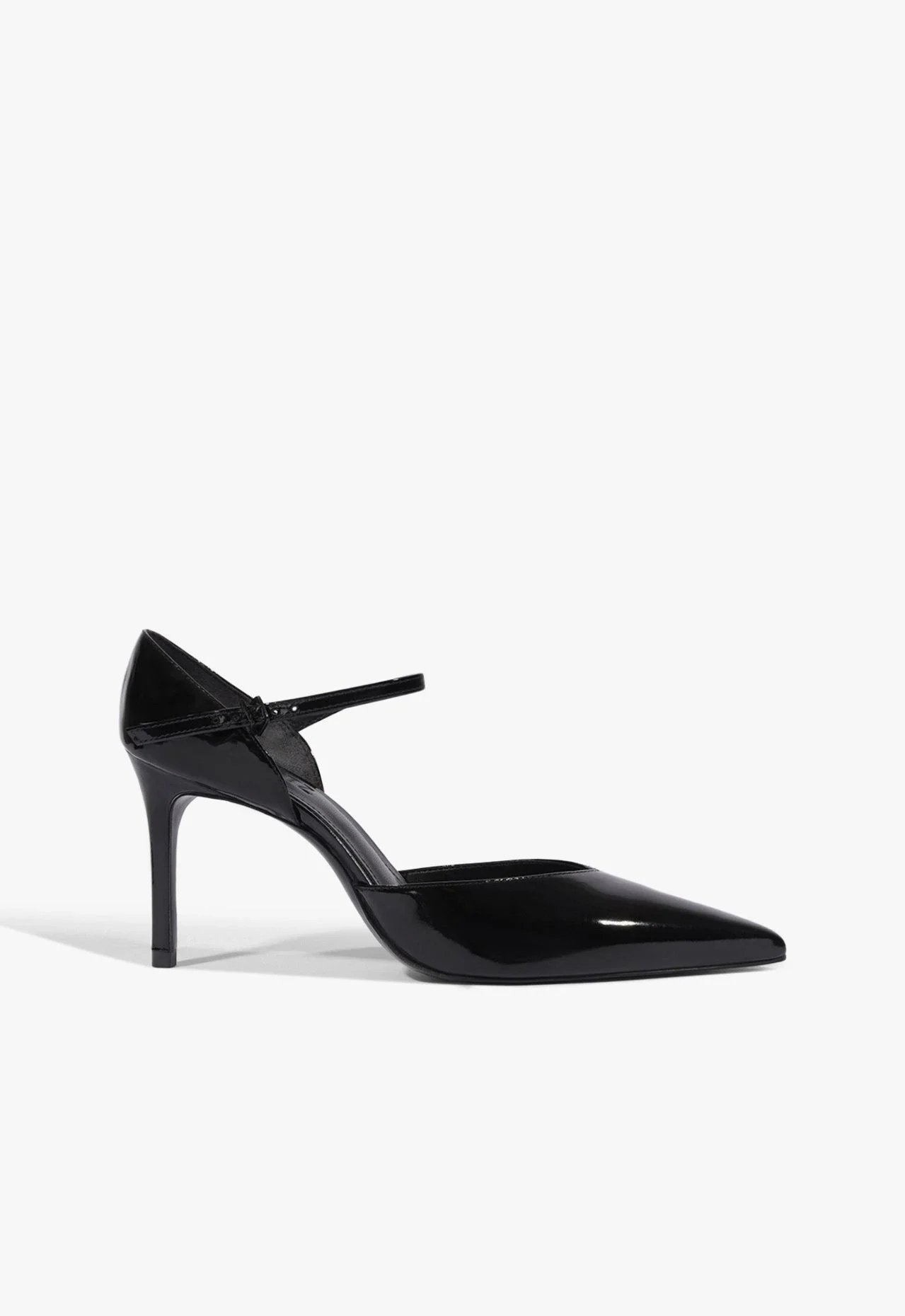 Scarpin Marie Bico Fino Couro Preta