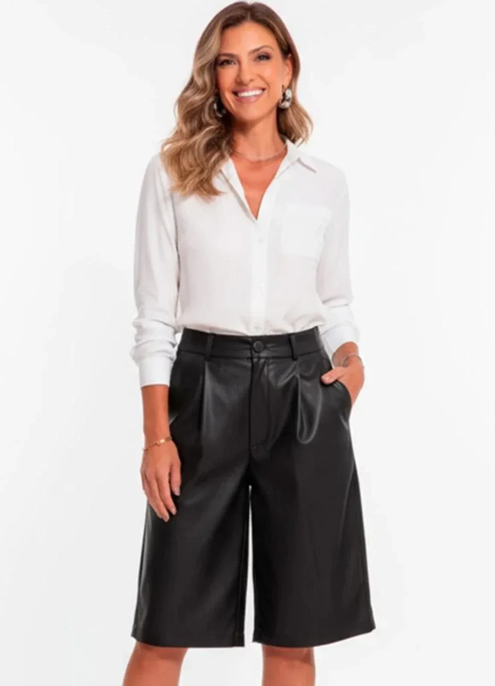 Quintess - Short Preto em Material Sintético Pu