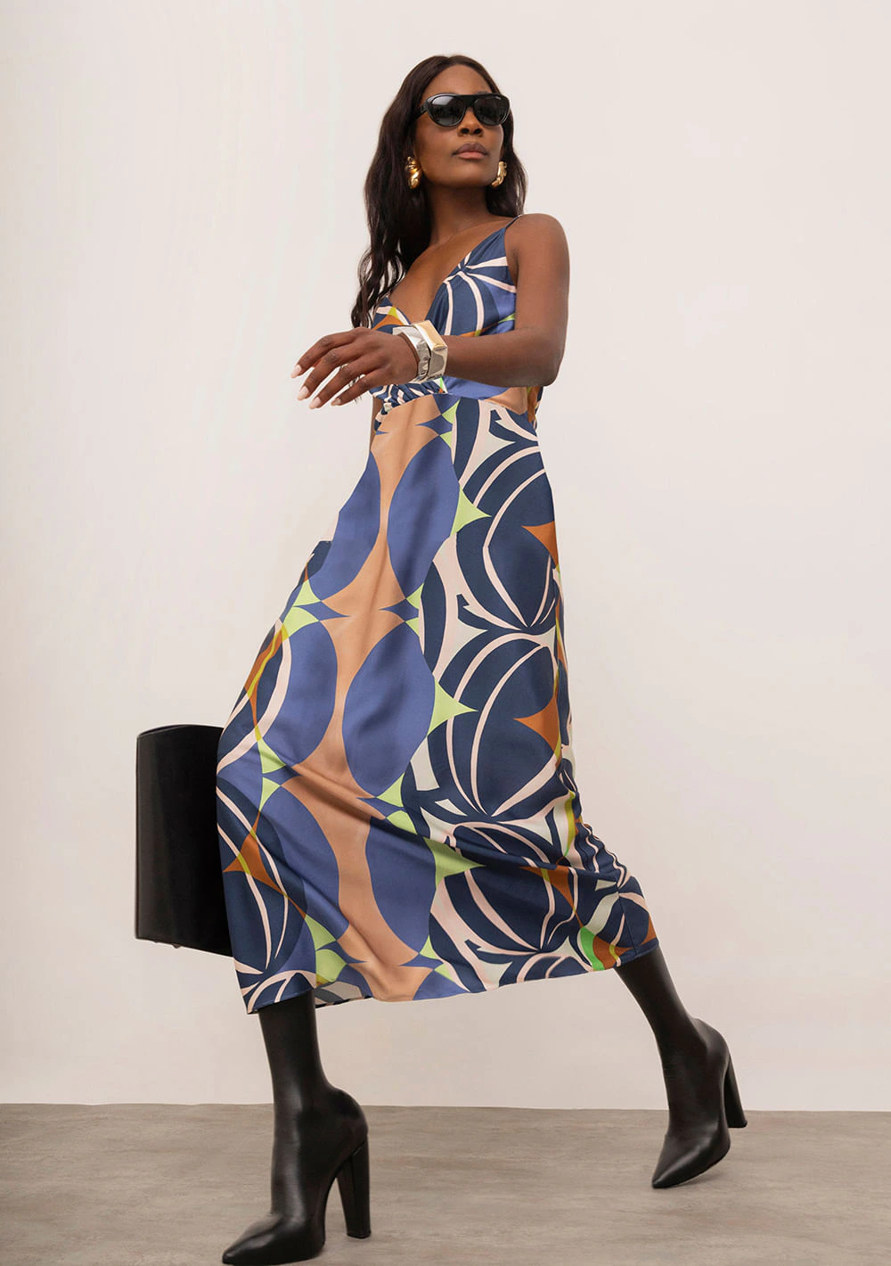 Vestido Iódice Ajustado Decote V Sem Manga Midi Azul